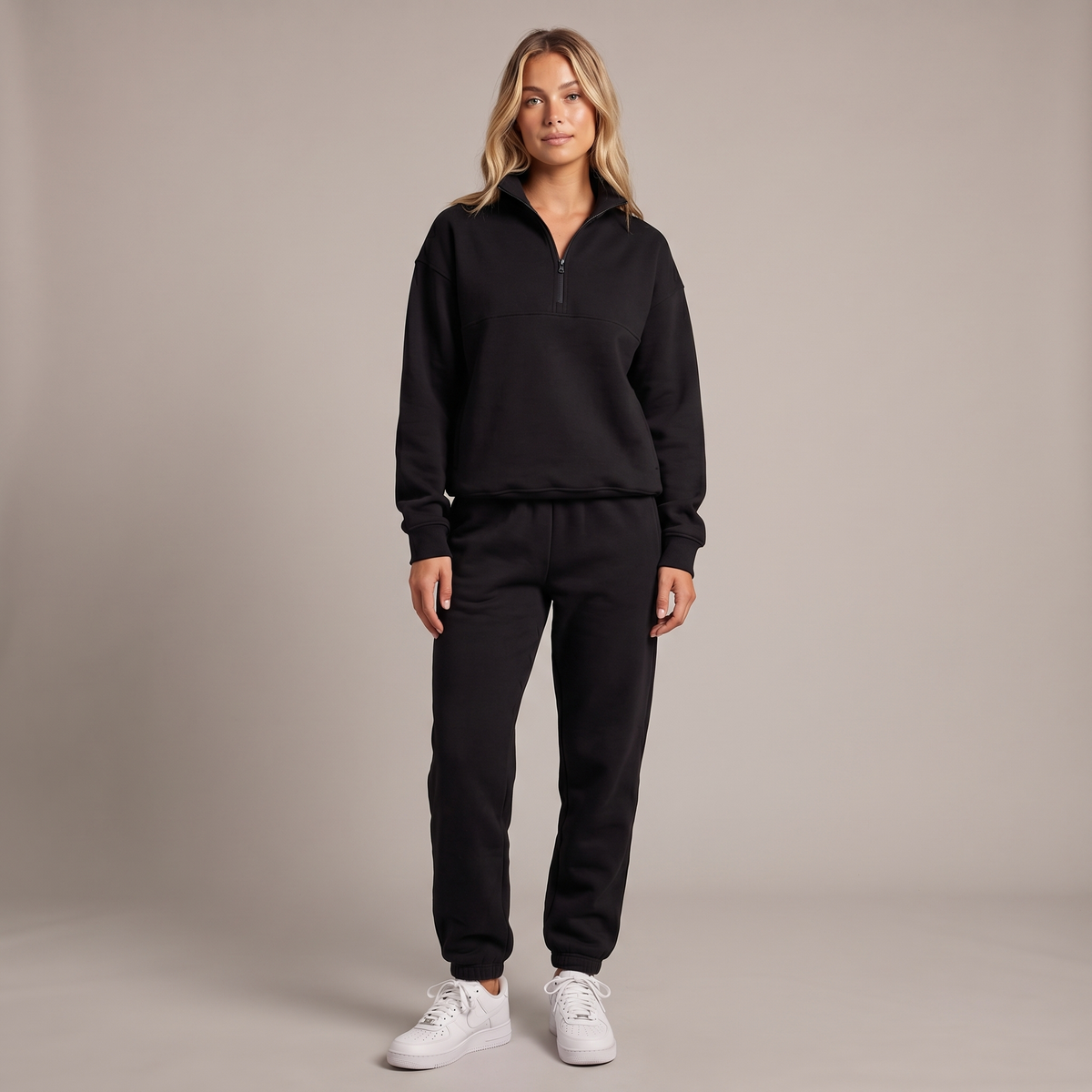 Completo da Donna Felpa Mezza Zip e Jogger a Gamba Larga