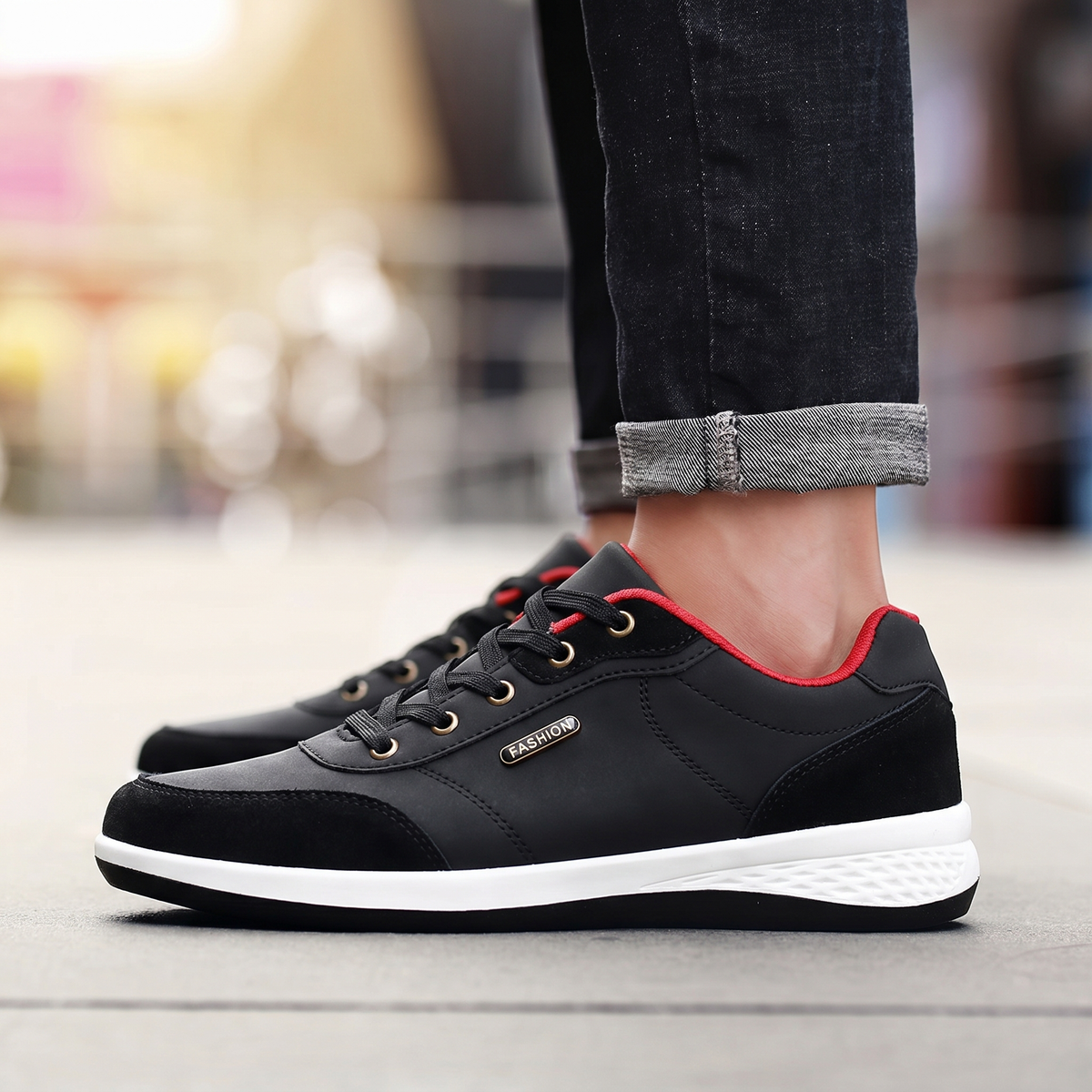 Men's Versatile Sneakers