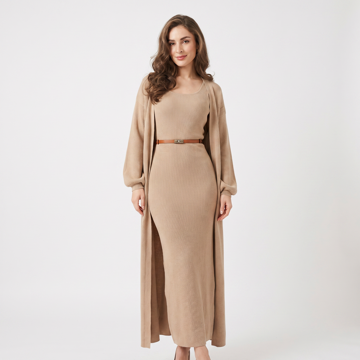 Set coordinato da donna in maglia – Abito lungo a costine e cardigan spolverino lungo