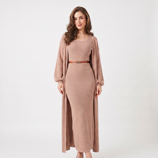 Set coordinato da donna in maglia – Abito lungo a costine e cardigan spolverino lungo