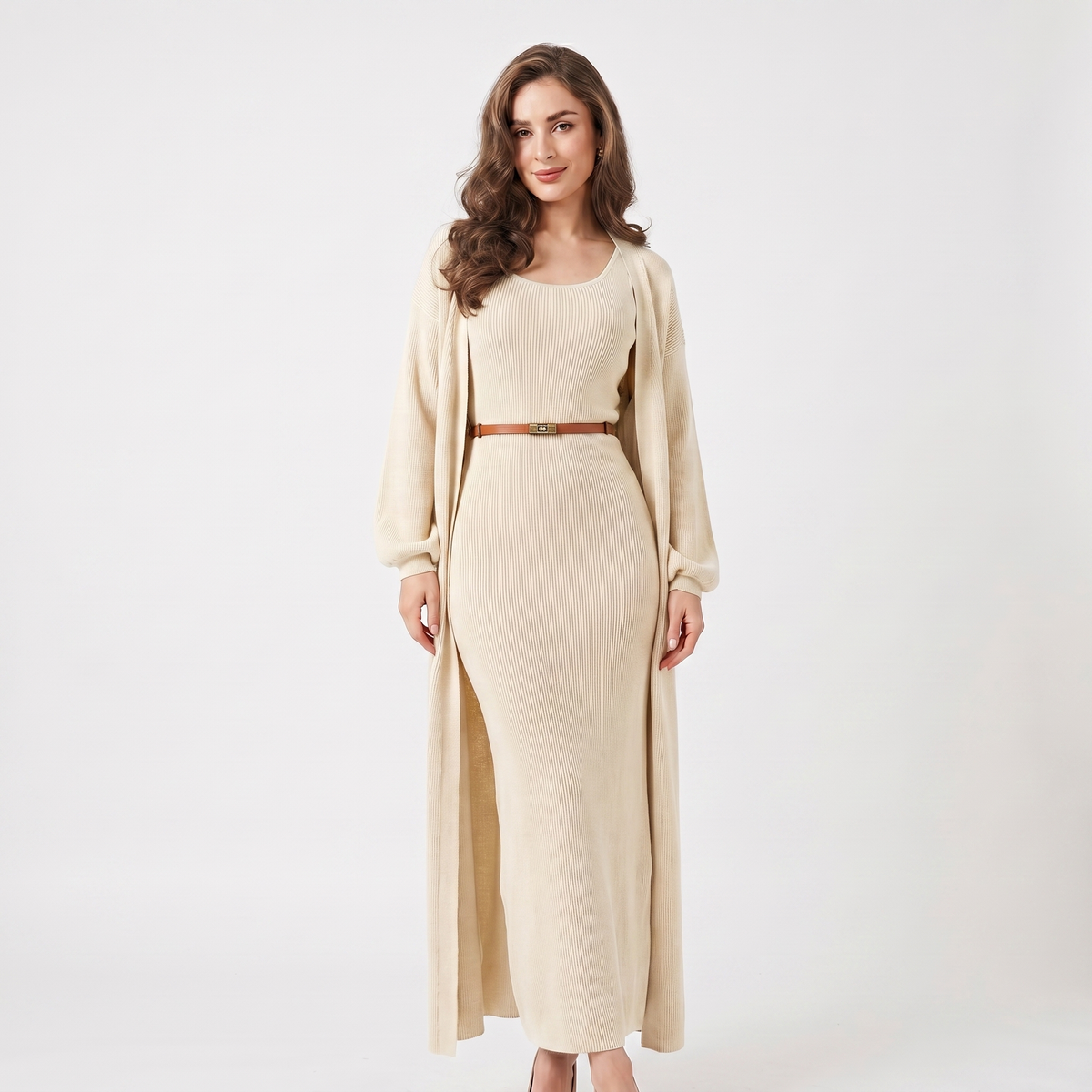 Set coordinato da donna in maglia – Abito lungo a costine e cardigan spolverino lungo