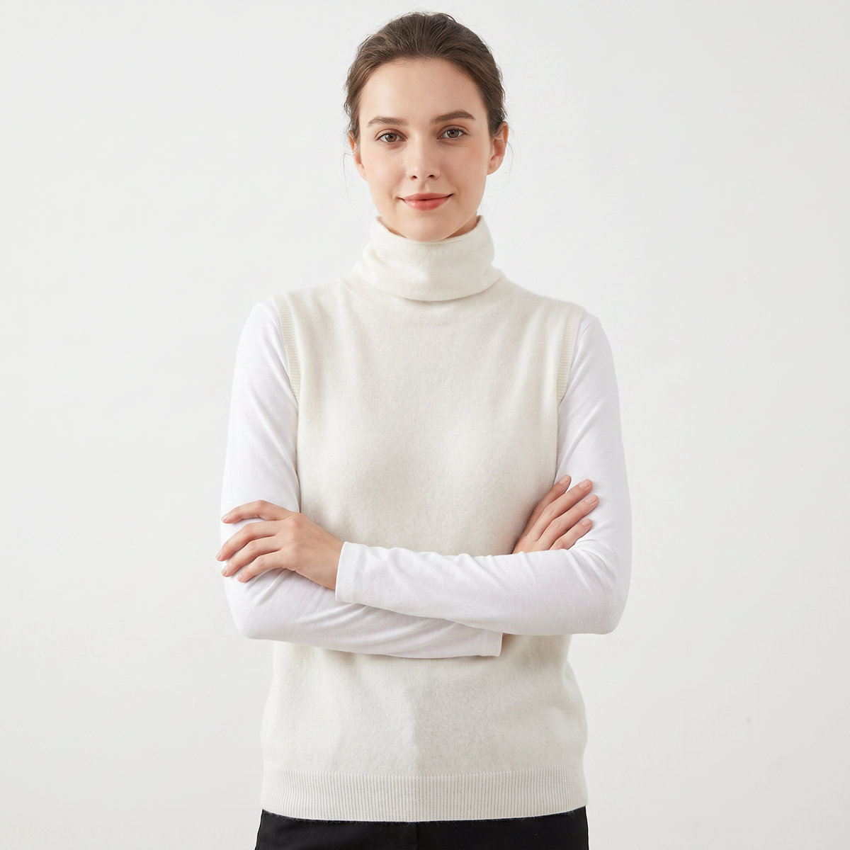 Women's Sleeveless Turtleneck Knit Vest Cashmere Feel Soft Layering Top